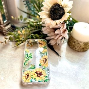 Sunflower Phone Case-  IPhone 13 Pro 🌻